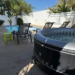 Mario - 2min Walk From Kapparis Holiday home Paralimni