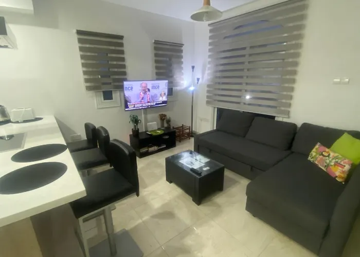Mario - 2min Walk From Kapparis Paralimni