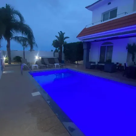 Mario - 2min Walk From Kapparis