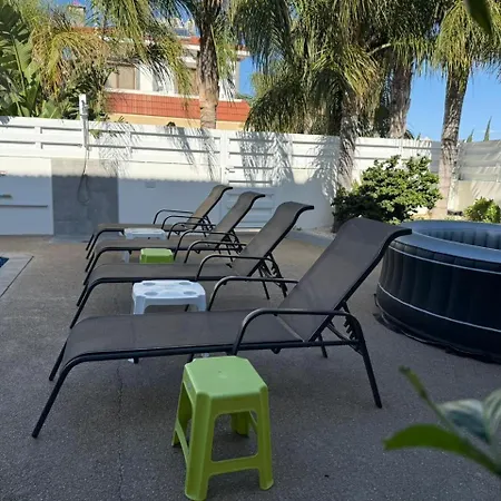 Mario - 2min Walk From Kapparis